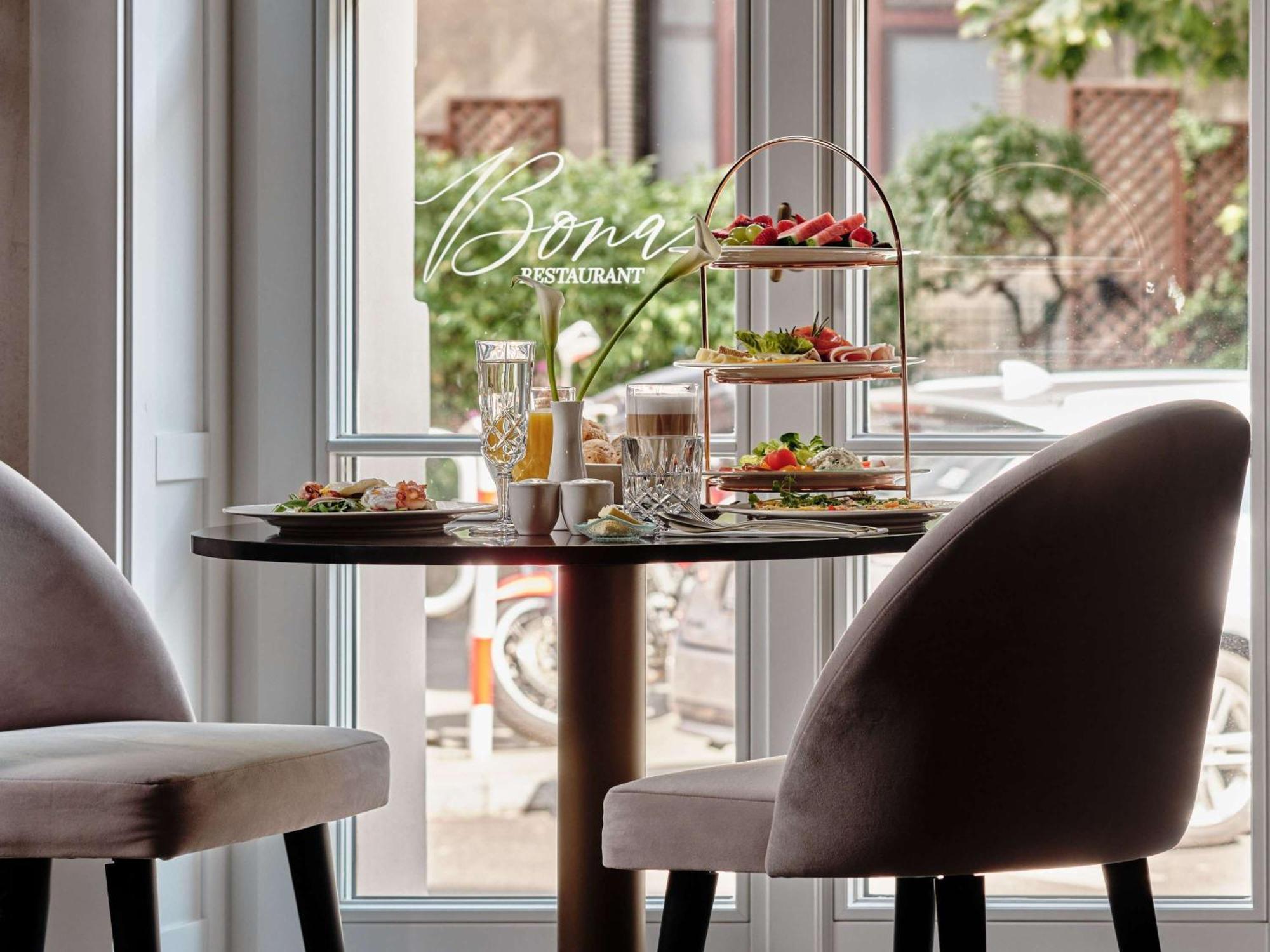 The Crown Krakow Center - Handwritten Collection Accor מראה חיצוני תמונה
