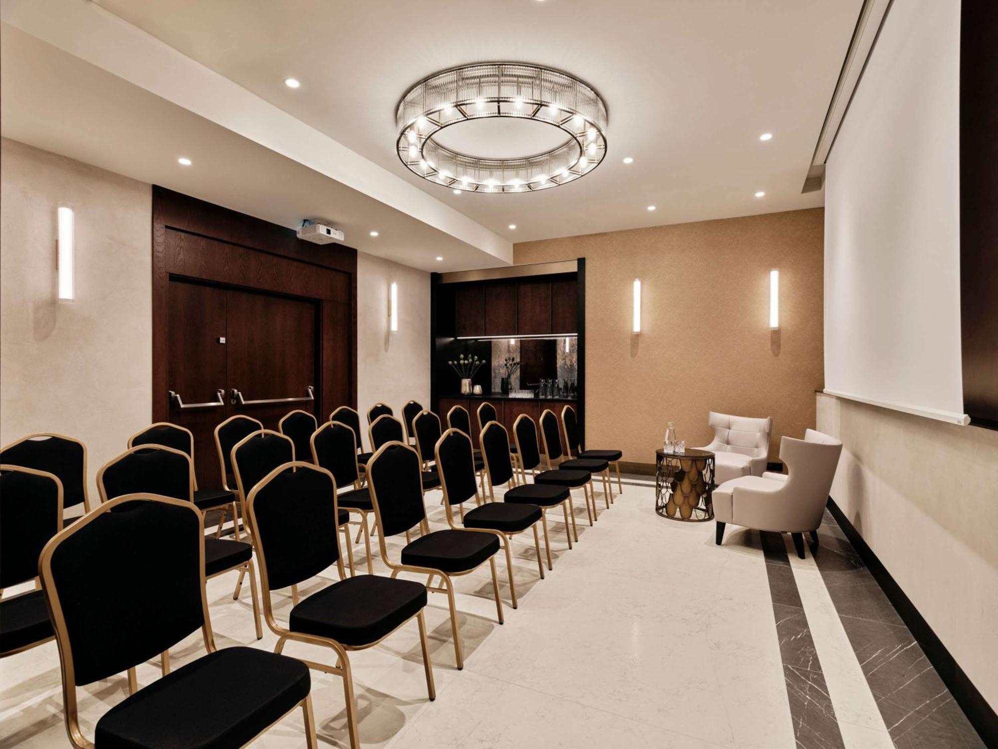 The Crown Krakow Center - Handwritten Collection Accor מראה חיצוני תמונה