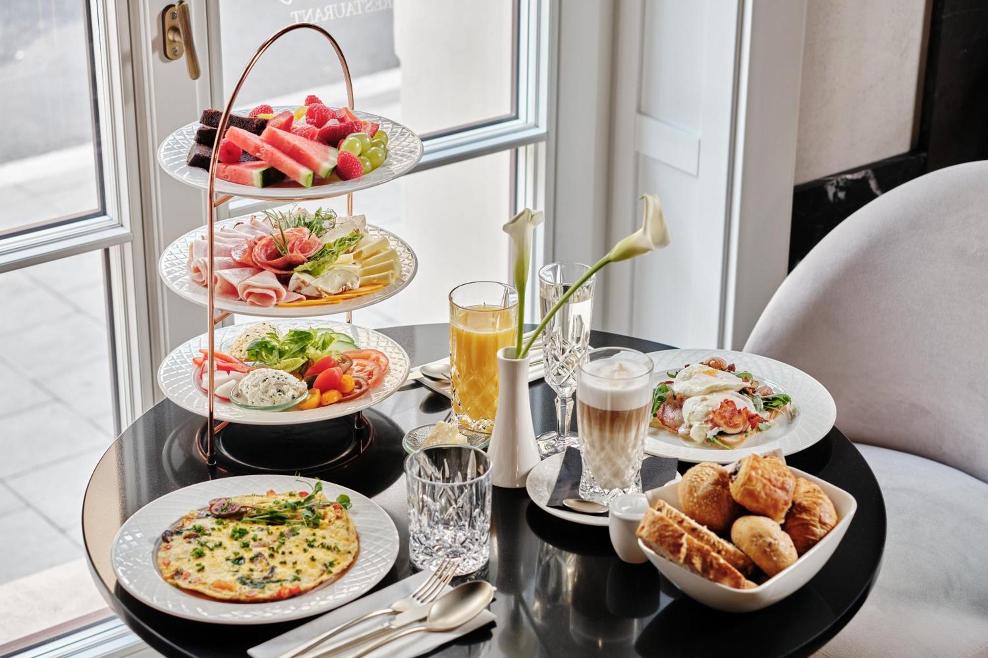 The Crown Krakow Center - Handwritten Collection Accor מראה חיצוני תמונה